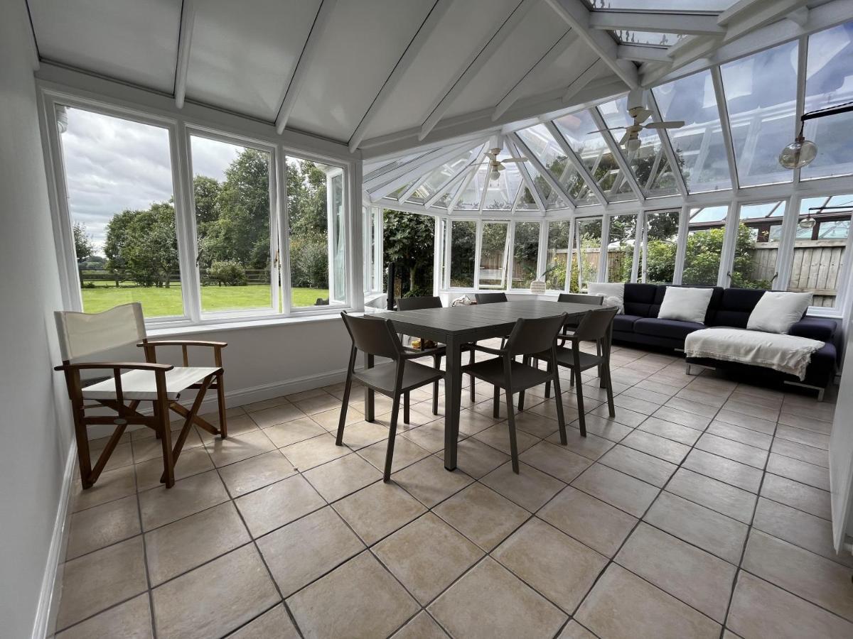 5 Bedroom 4 Bathroom Gym Playroom Country Home Leamington Exteriér fotografie